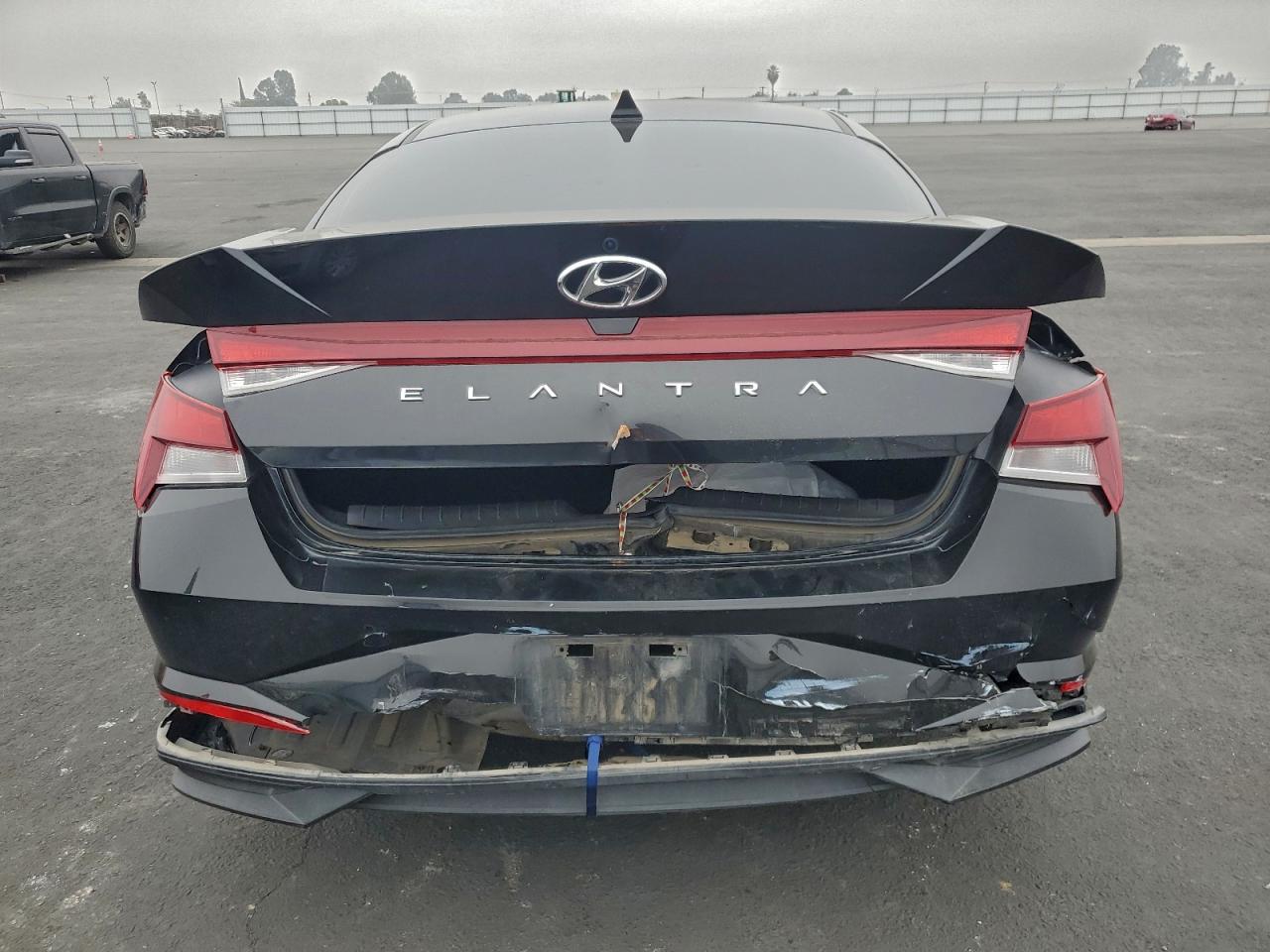 HYUNDAI ELANTRA SE 2021