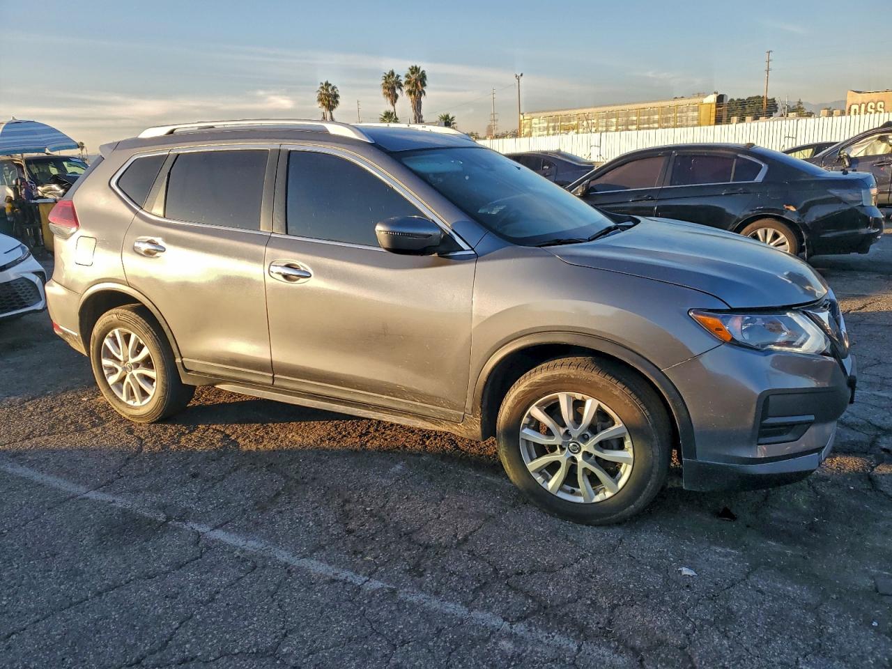 NISSAN ROGUE SV 2020