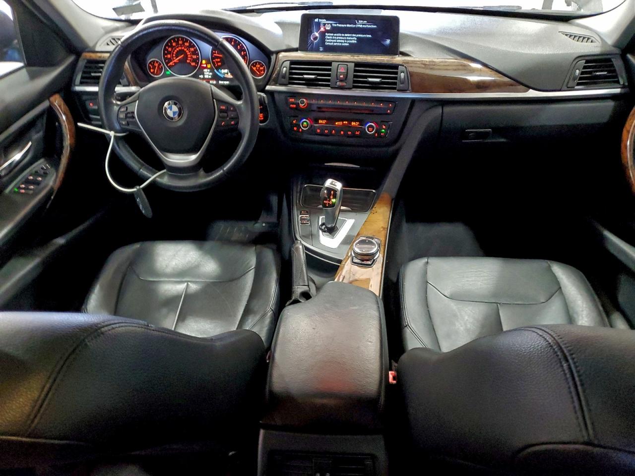 BMW 328 I 2014