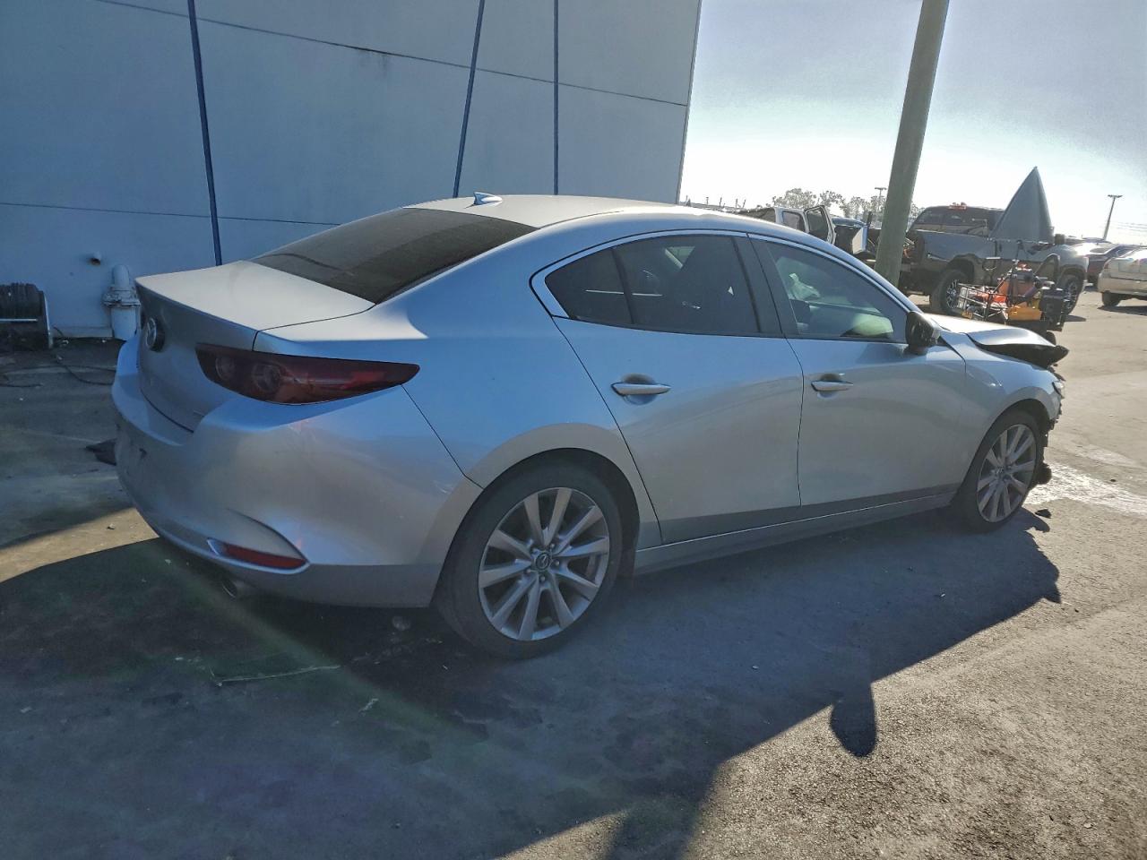 MAZDA 3 PREFERRED 2019