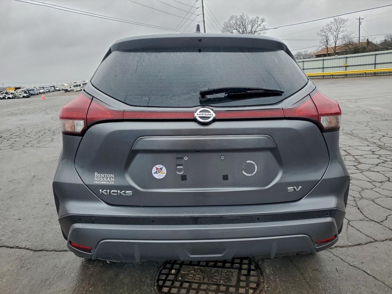 NISSAN KICKS SV 2021