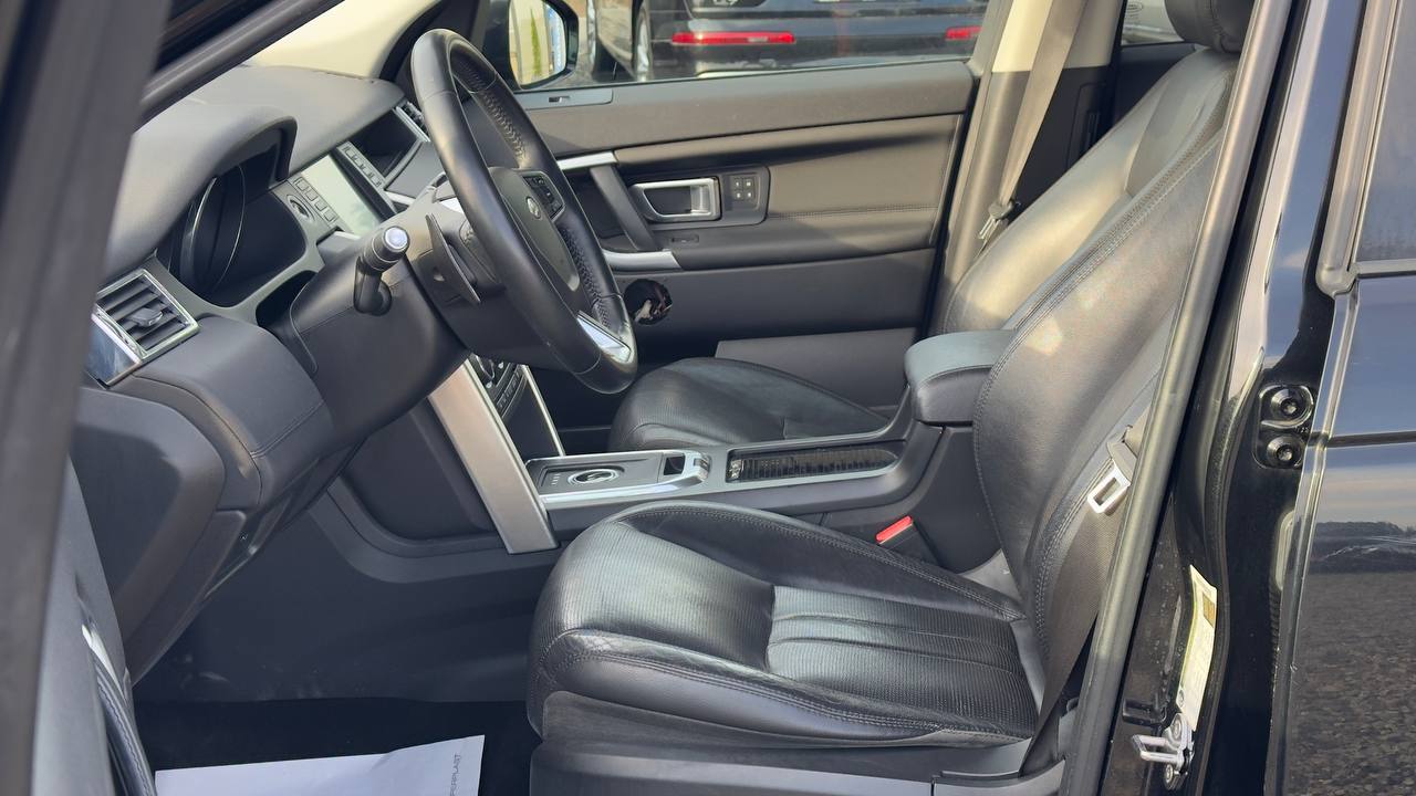 LAND ROVER DISCOVERY SPORT HSE 2015