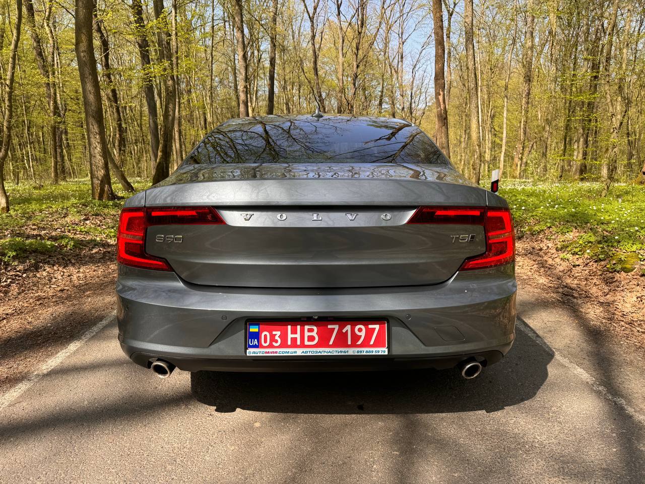 VOLVO S90 T5 MOMENTUM 2018