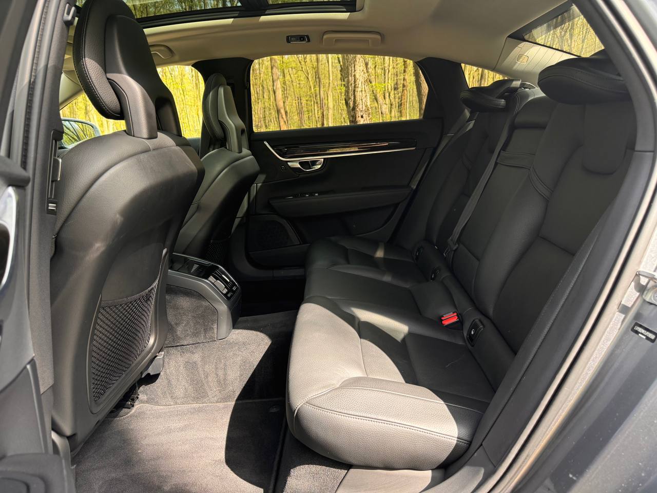 VOLVO S90 T5 MOMENTUM 2018