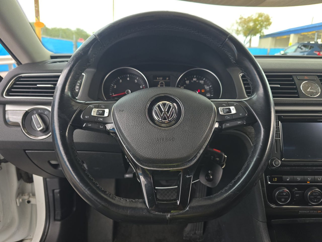 VOLKSWAGEN PASSAT SE 2016
