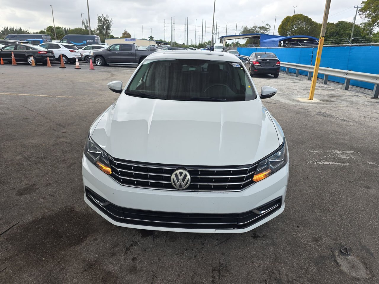 VOLKSWAGEN PASSAT SE 2016