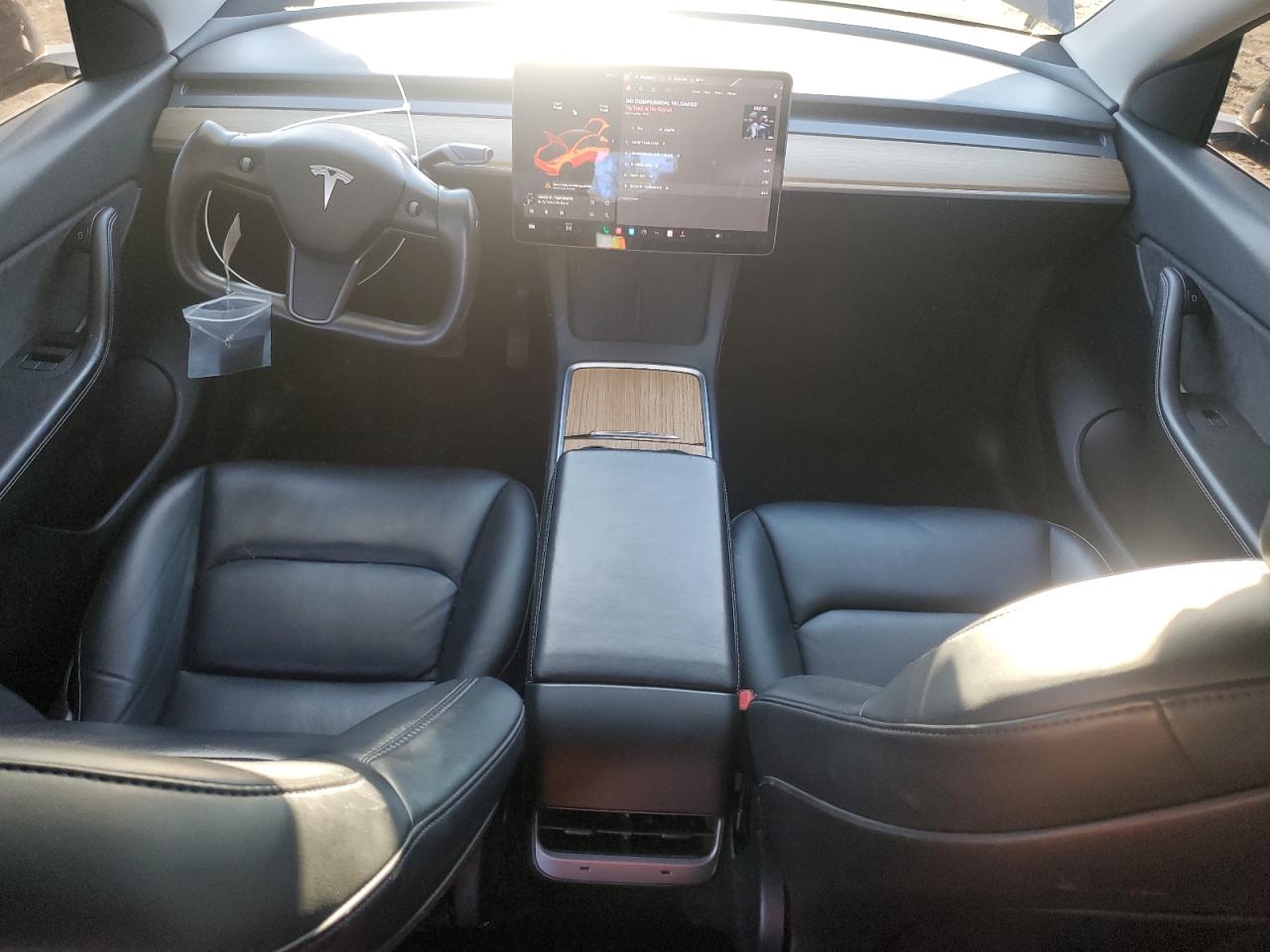 TESLA MODEL Y DUAL MOTOR 2021