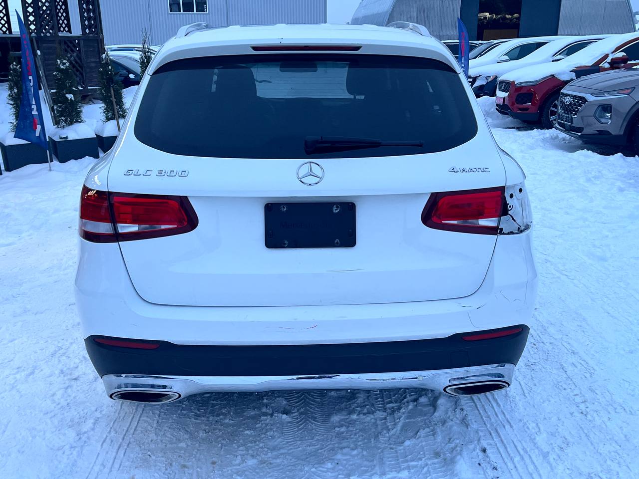 MERCEDES-BENZ GLC 300 4MATIC 2016