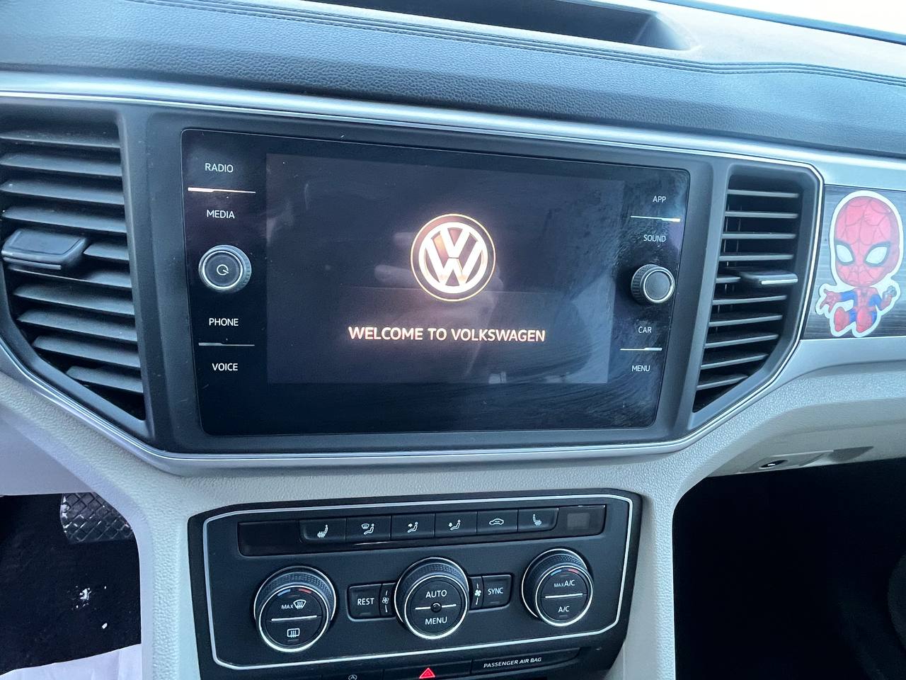 VOLKSWAGEN ATLAS SE 2018