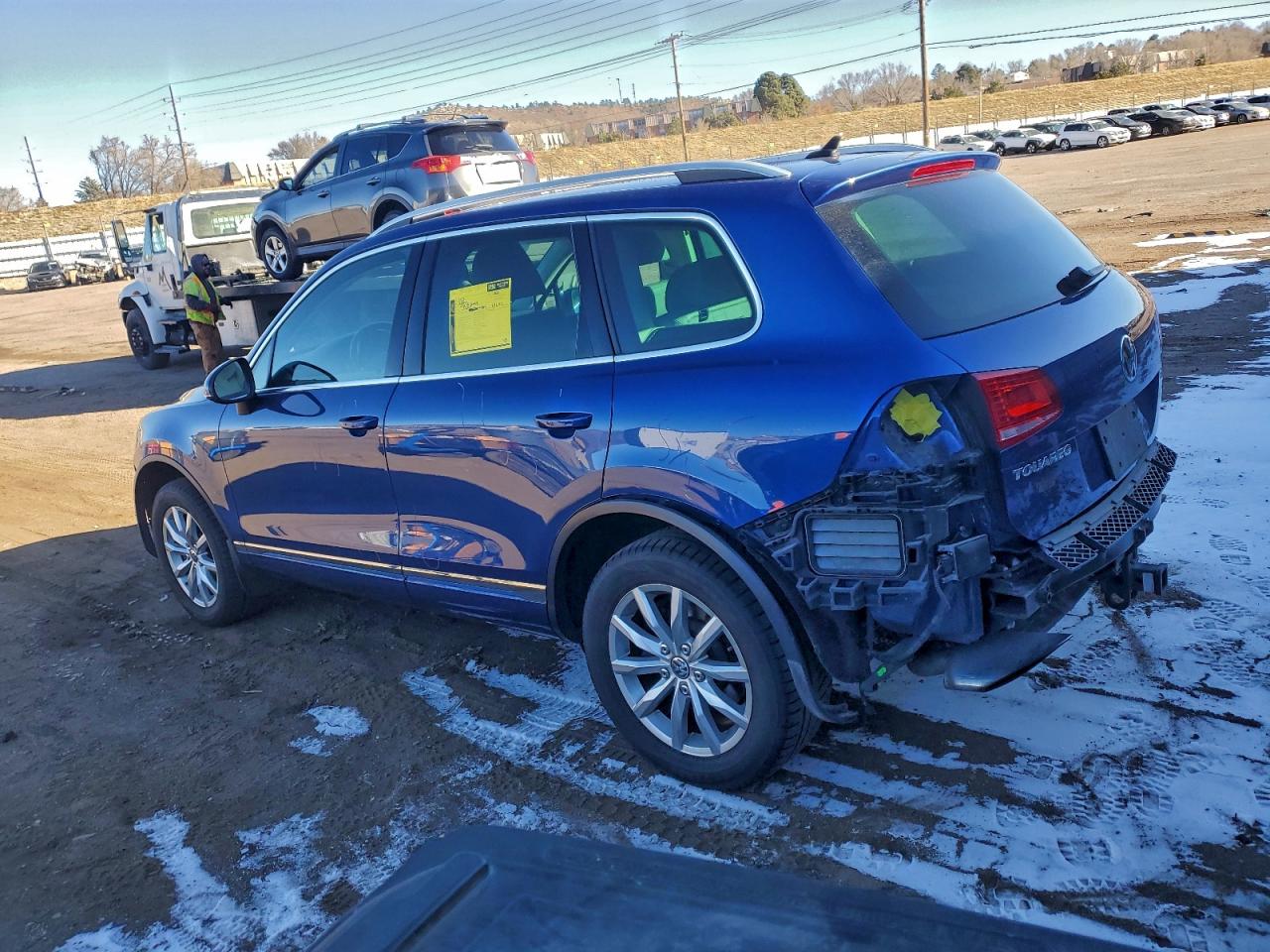 VOLKSWAGEN TOUAREG SPORT 2016