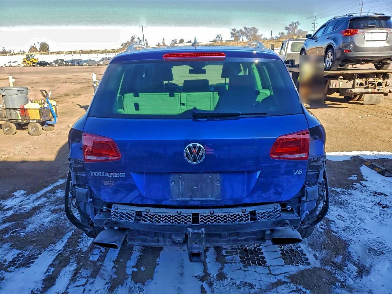 VOLKSWAGEN TOUAREG SPORT 2016