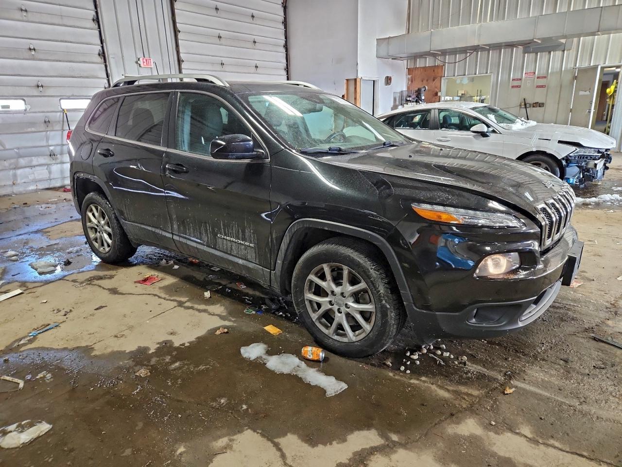 JEEP CHEROKEE LATITUDE 2016