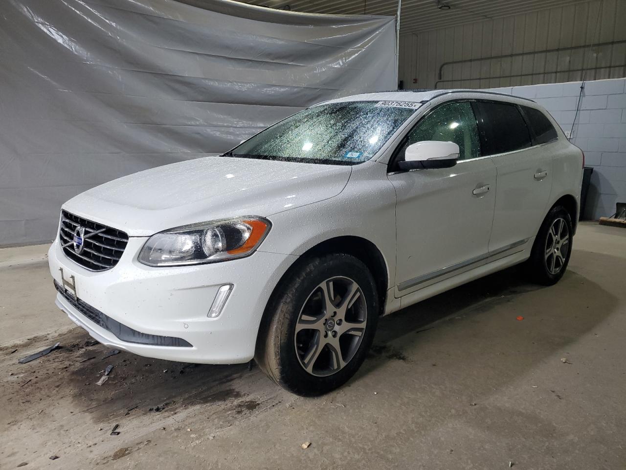 VOLVO XC60 T6 PREMIER 2015