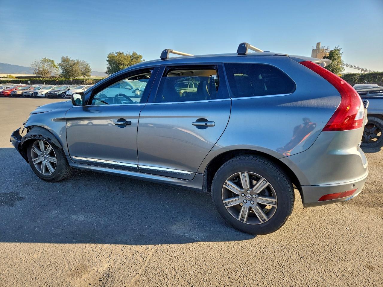 VOLVO XC60 T5 INSCRIPTION 2017