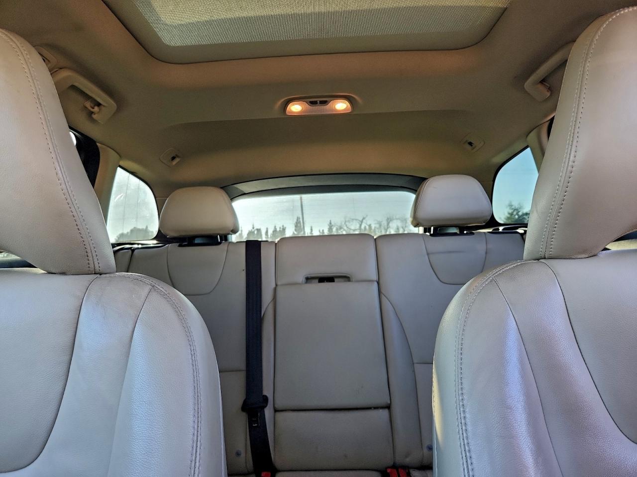 VOLVO XC60 T5 INSCRIPTION 2017