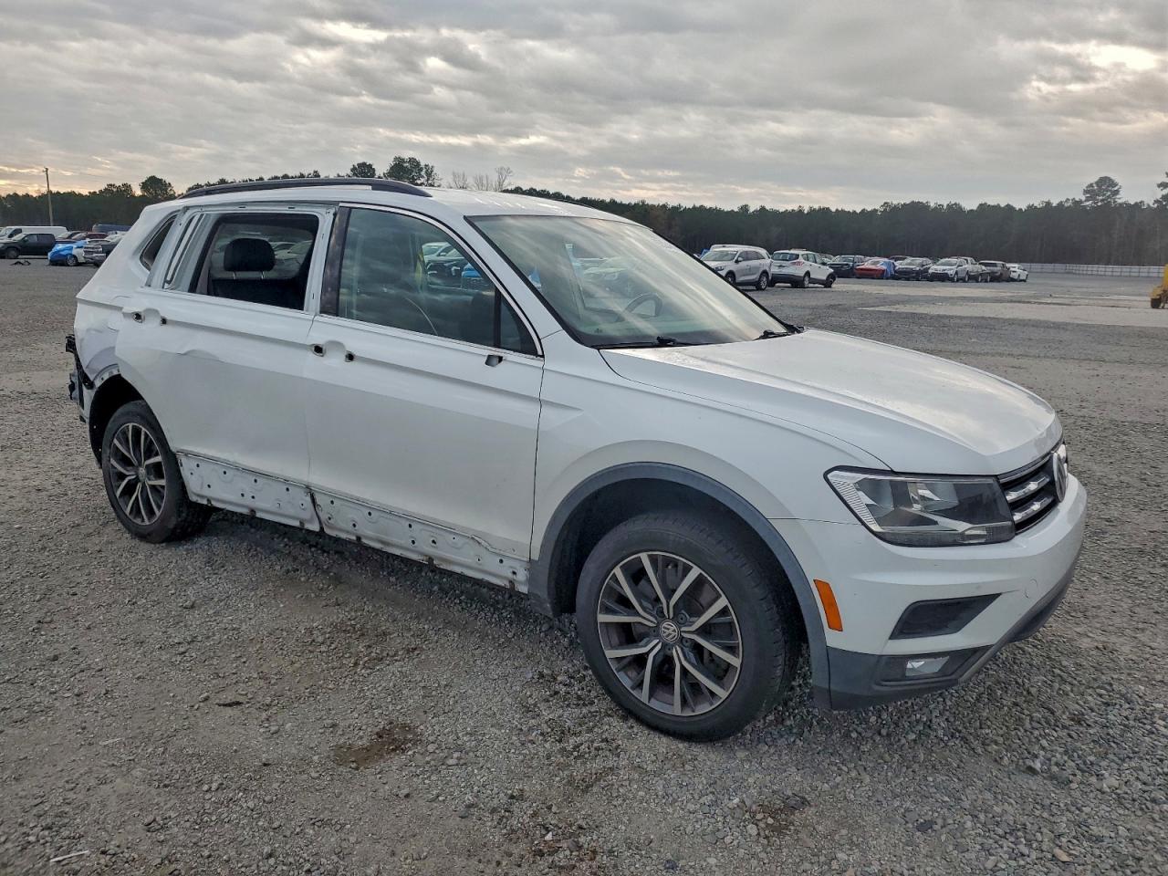 VOLKSWAGEN TIGUAN SE 2018