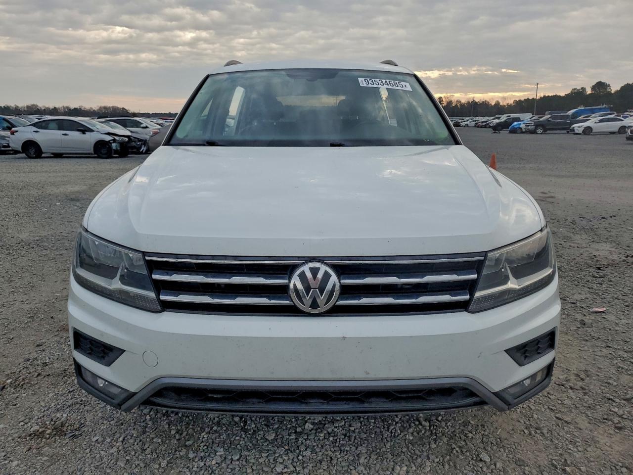 VOLKSWAGEN TIGUAN SE 2018