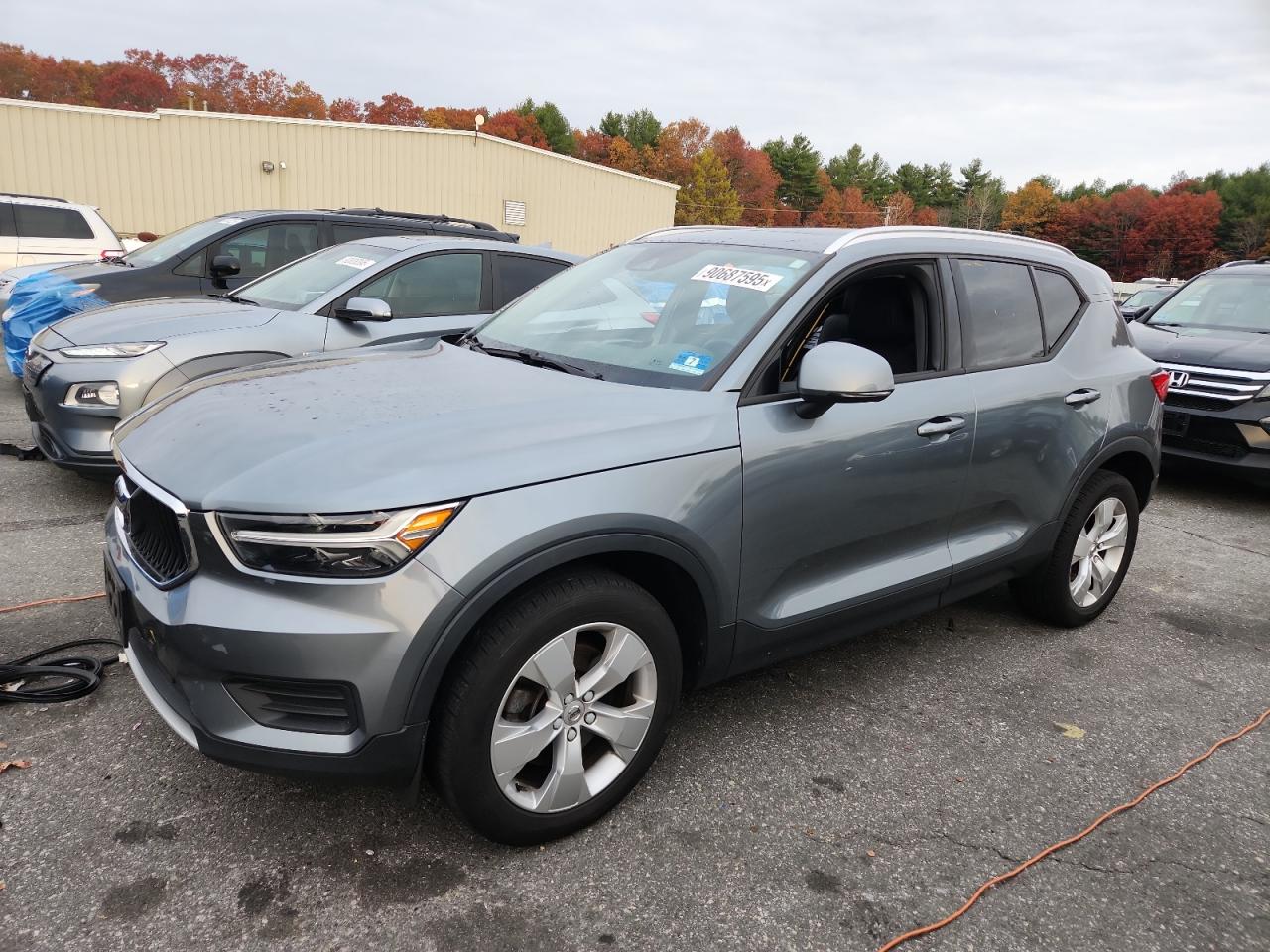 VOLVO XC40 T5 MOMENTUM 2019