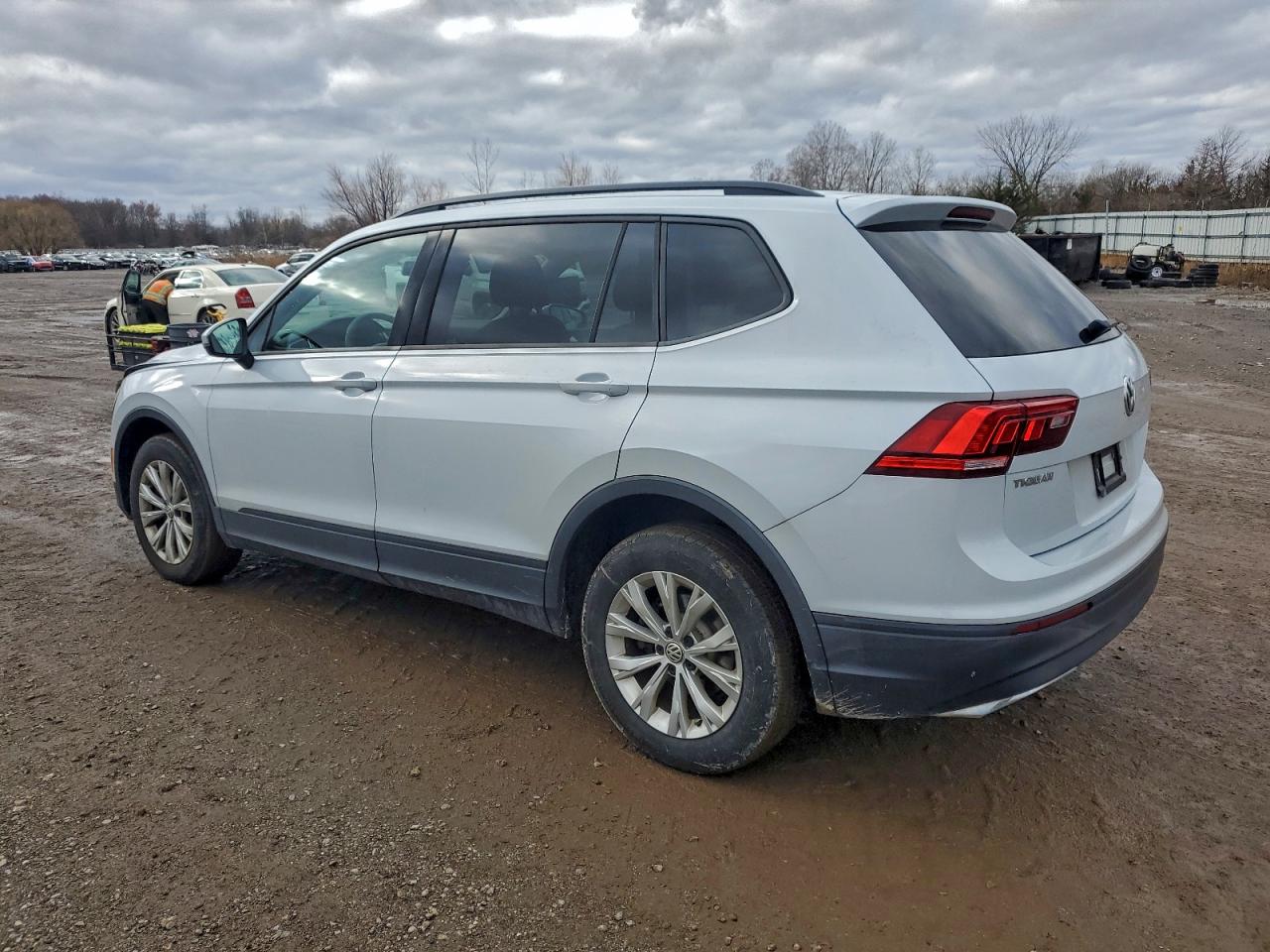VOLKSWAGEN TIGUAN S 2018