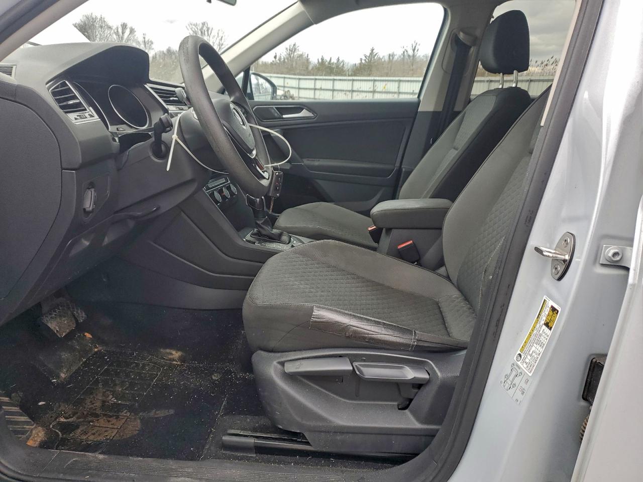 VOLKSWAGEN TIGUAN S 2018