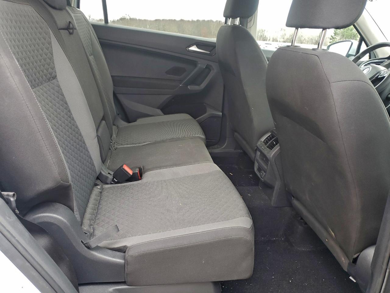 VOLKSWAGEN TIGUAN S 2018