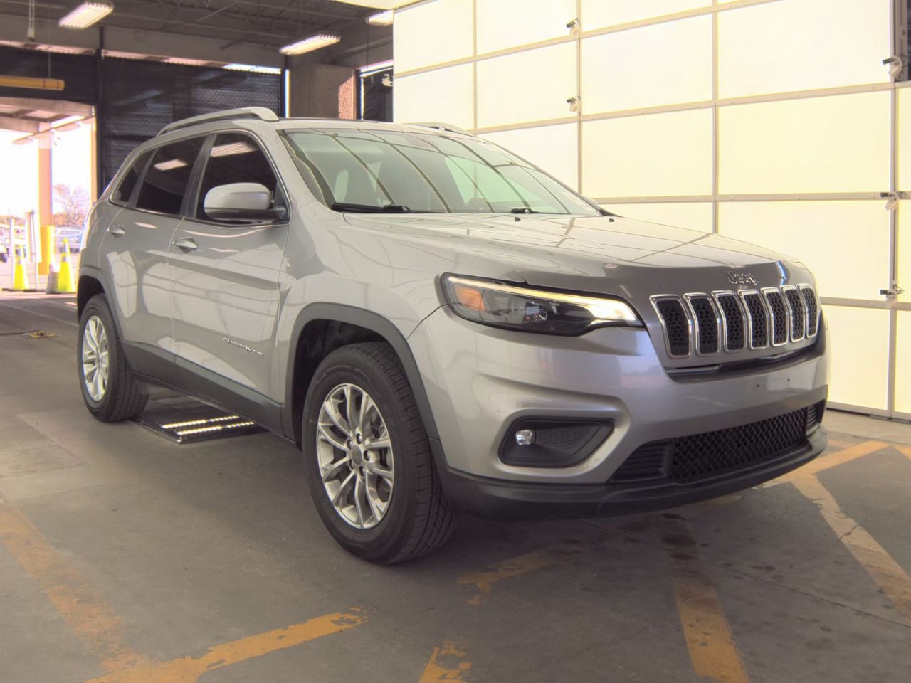 JEEP CHEROKEE LATITUDE PLUS 2019