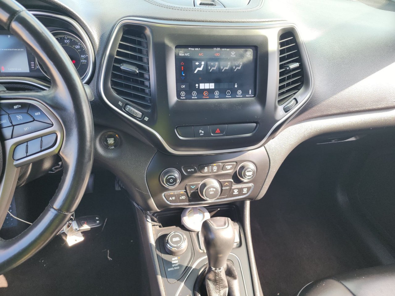 JEEP CHEROKEE LATITUDE PLUS 2019