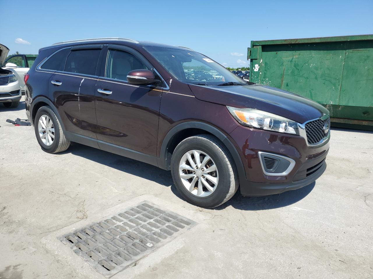 KIA SORENTO LX 2016