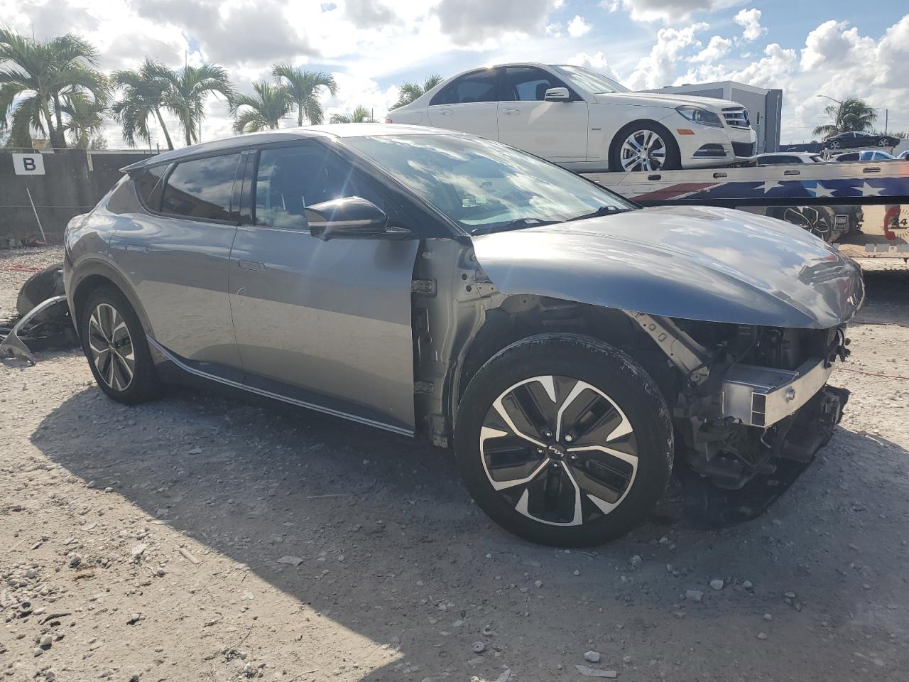 KIA EV6 LIGHT 2022