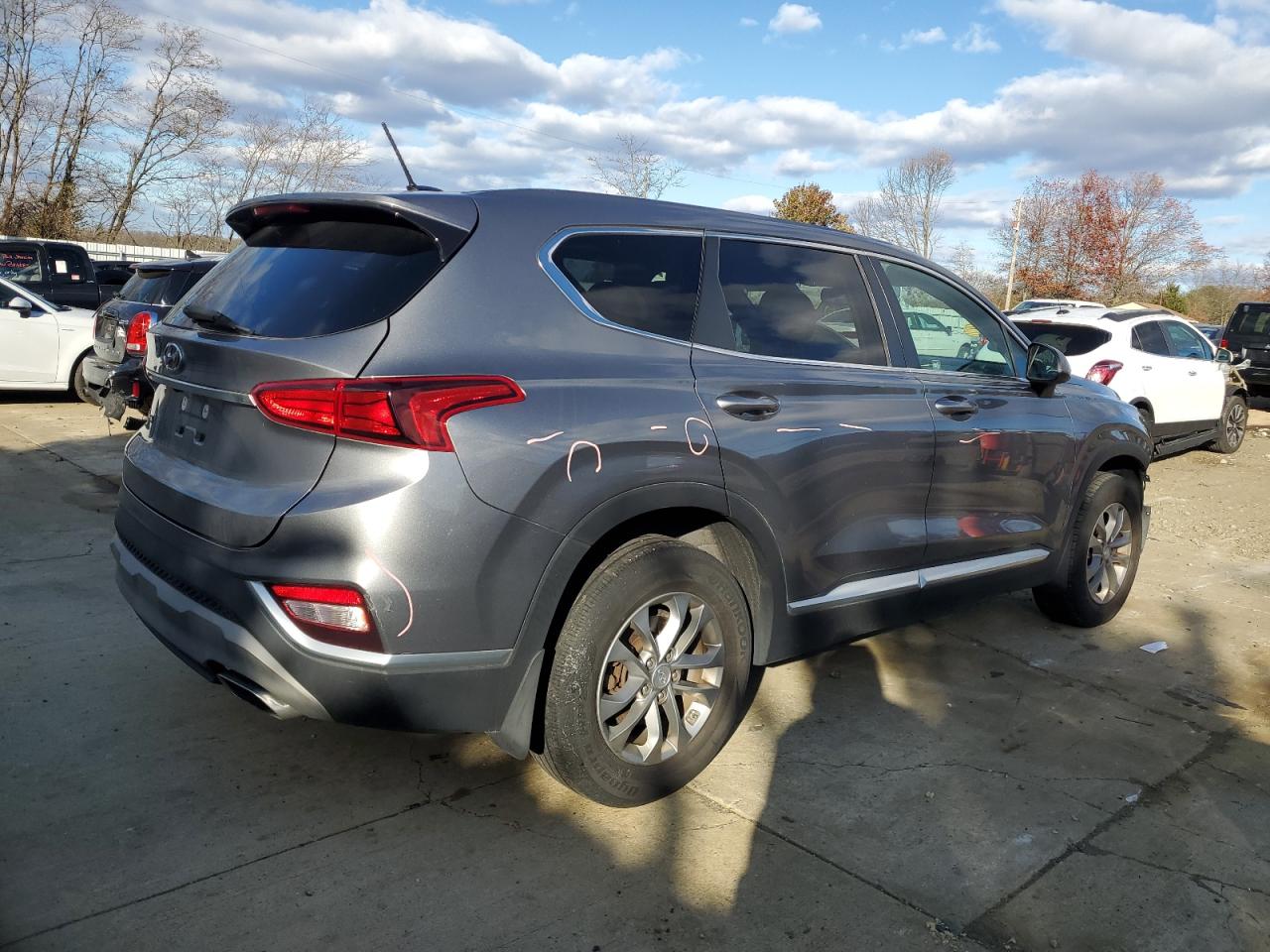 HYUNDAI SANTA FE SE 2019