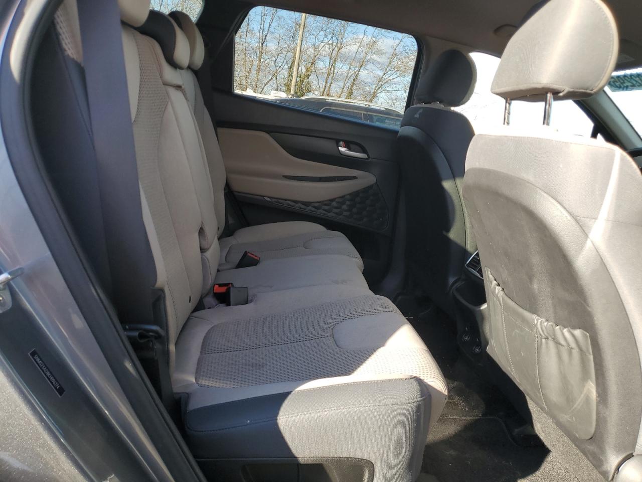 HYUNDAI SANTA FE SE 2019