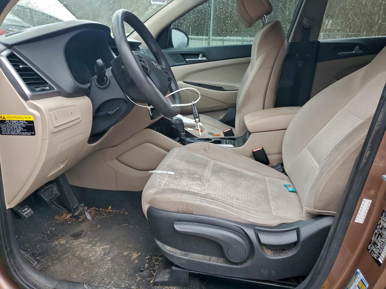 HYUNDAI TUCSON SE LIMITED 2016