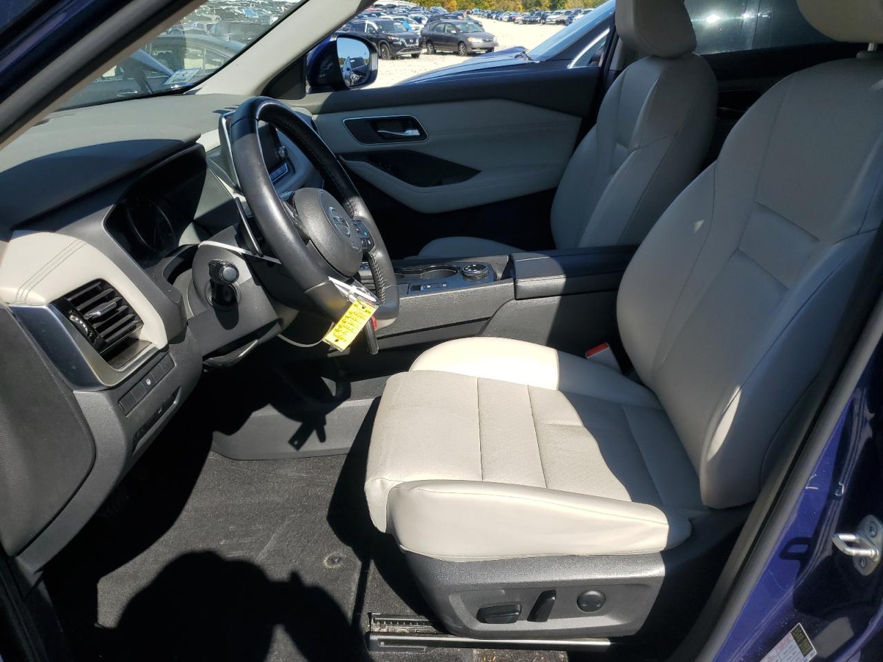 NISSAN ROGUE SV 2021