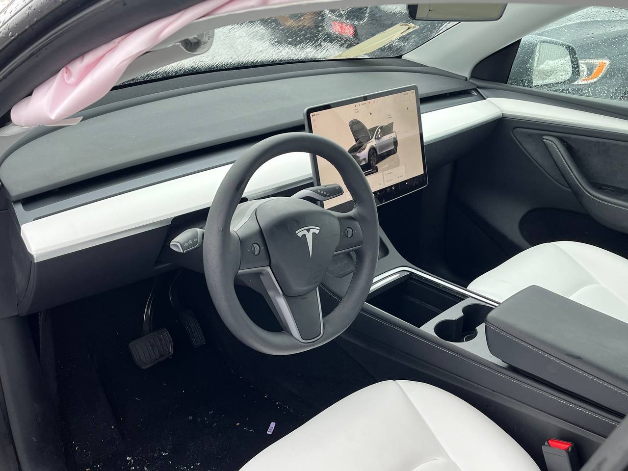 TESLA MODEL Y AWD DUAL MOTOR 2024