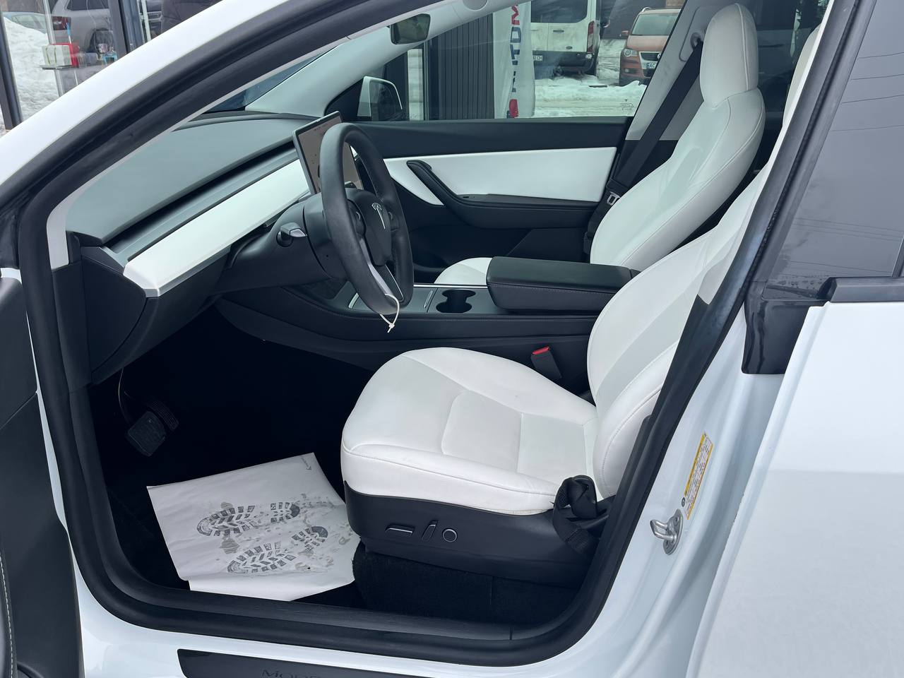 TESLA MODEL Y DUAL MOTOR 2021