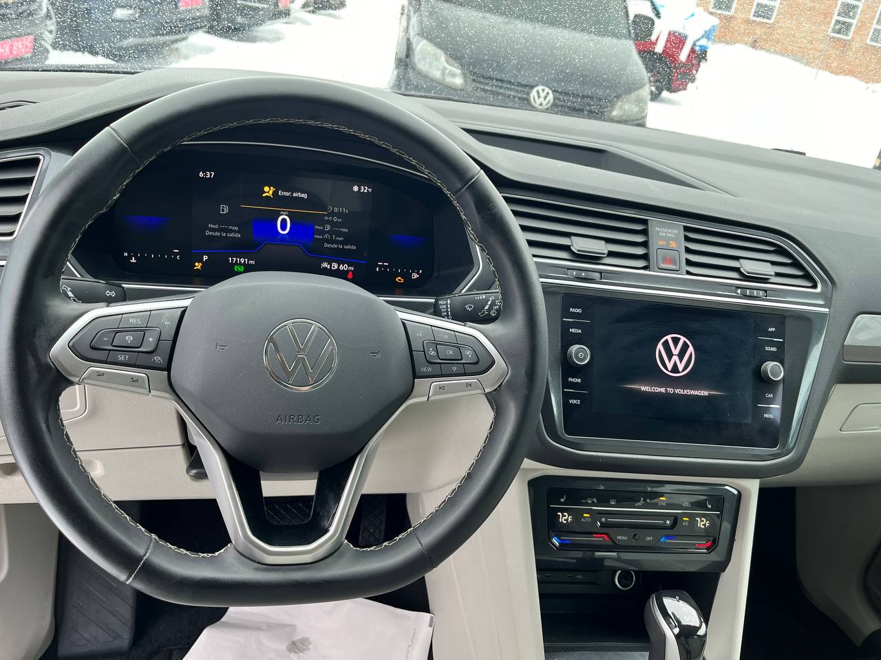 VOLKSWAGEN TIGUAN SE 2023