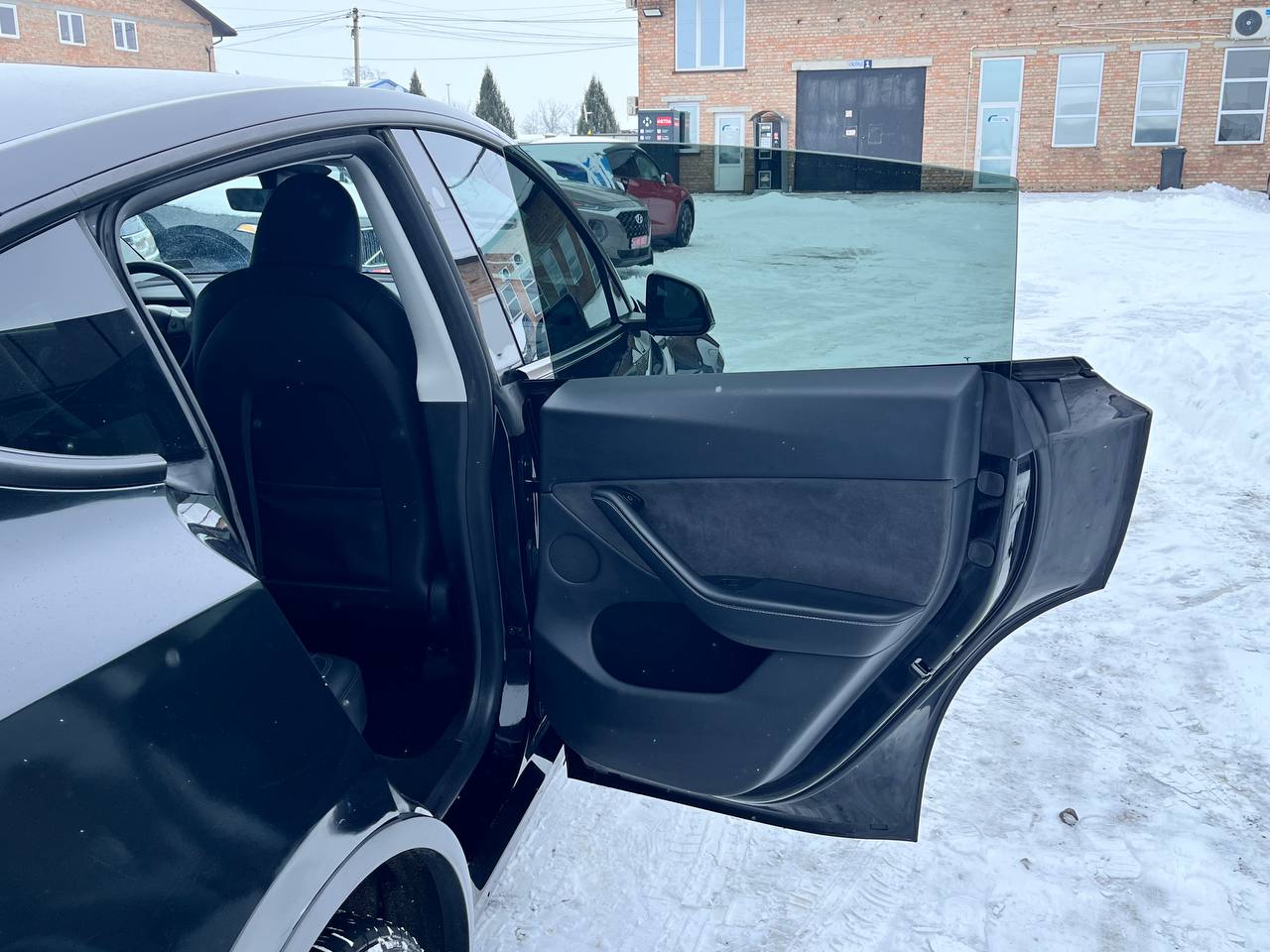 TESLA MODEL Y LONG RANGE DUAL MOTOR 2023