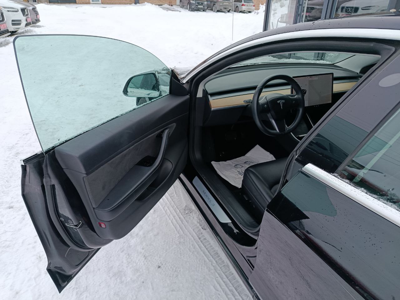 TESLA MODEL 3 MID RANGE 2018