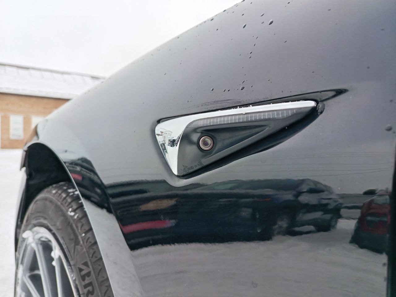 TESLA MODEL 3 MID RANGE 2018