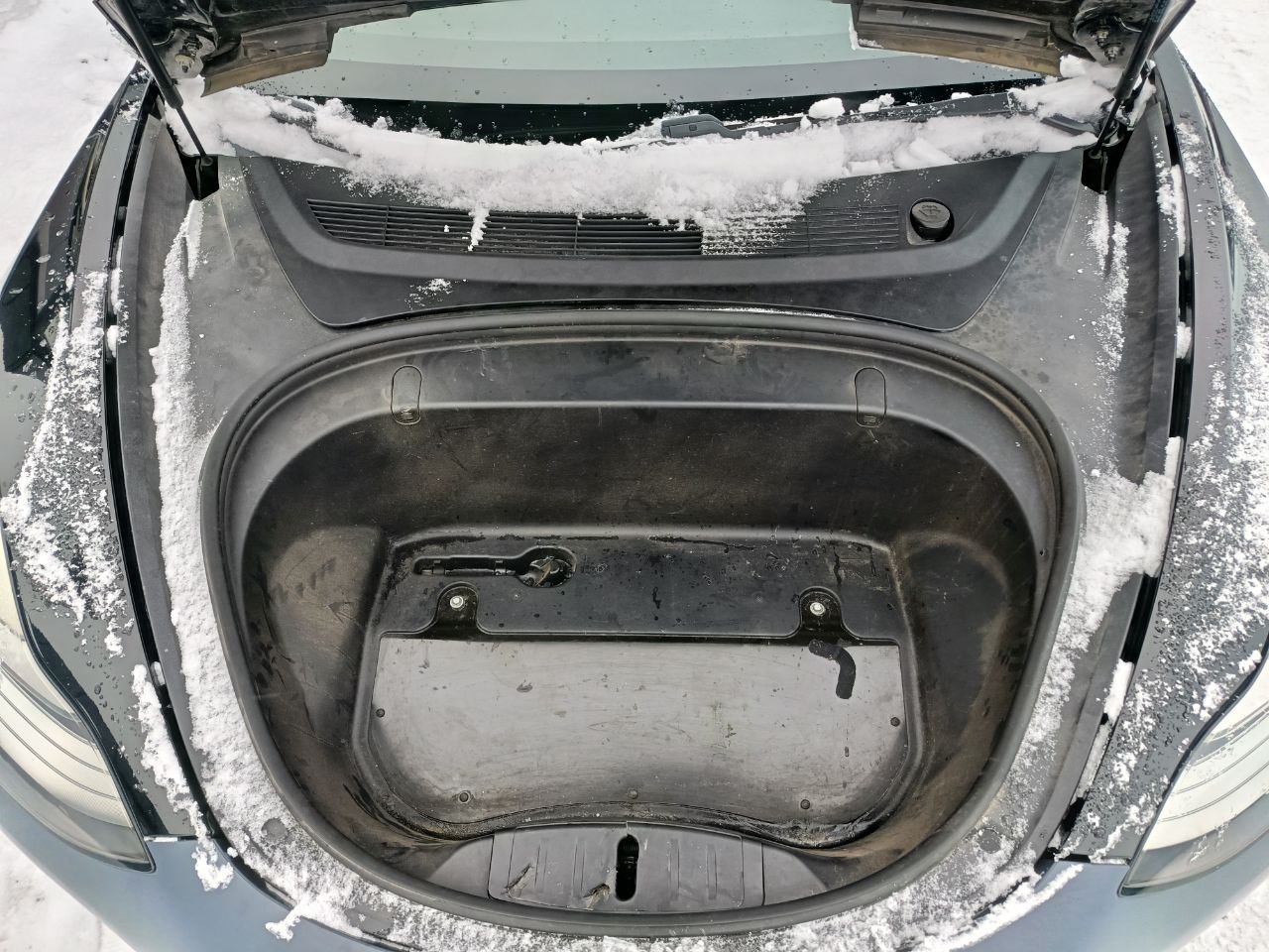 TESLA MODEL 3 MID RANGE 2018