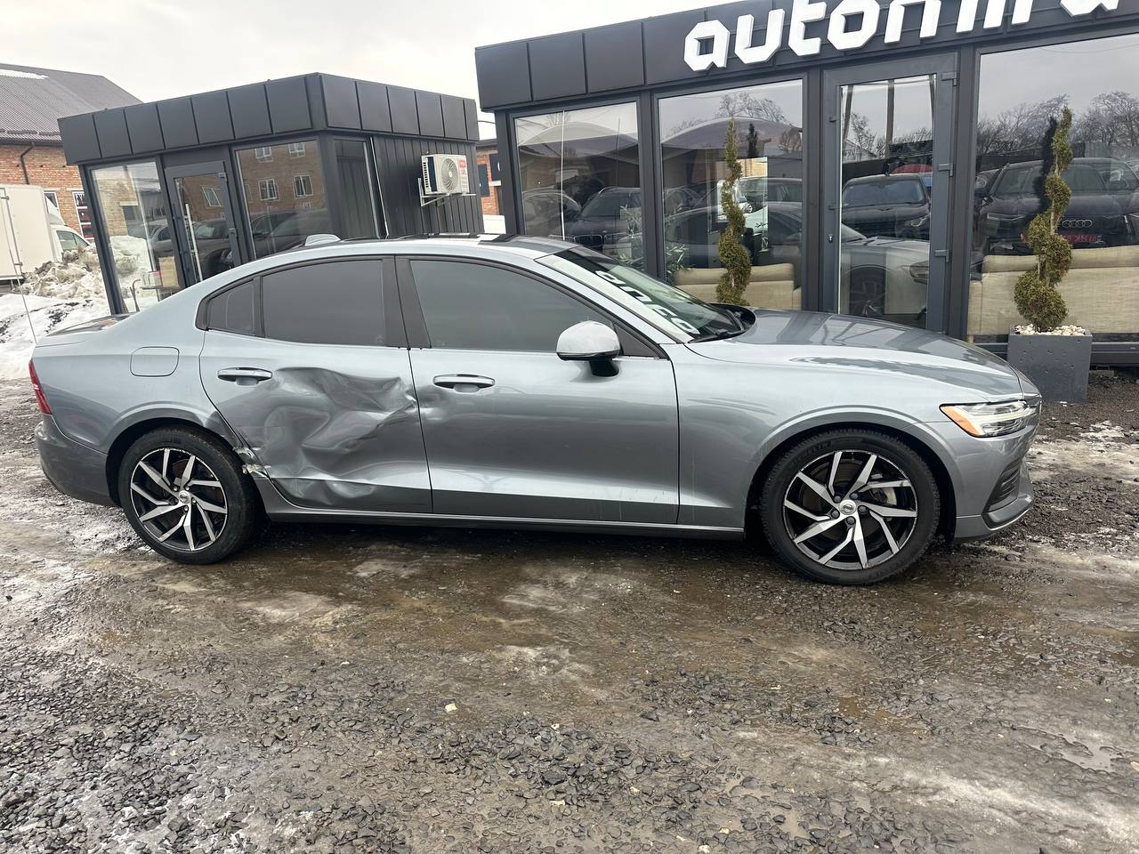 VOLVO S60 T5 MOMENTUM 2019
