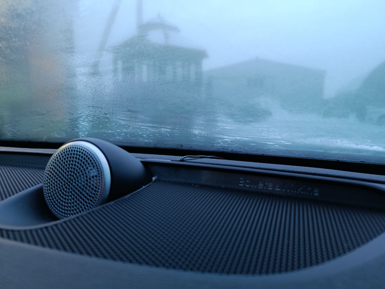 VOLVO S90 T5 MOMENTUM 2017