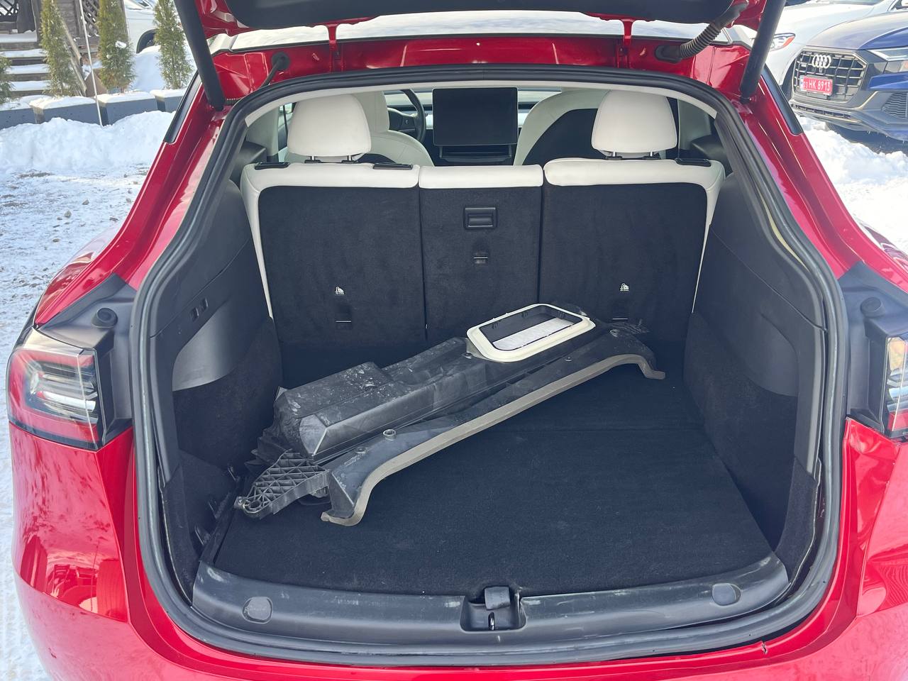 TESLA MODEL Y Dual Motor Performance AWD 2022