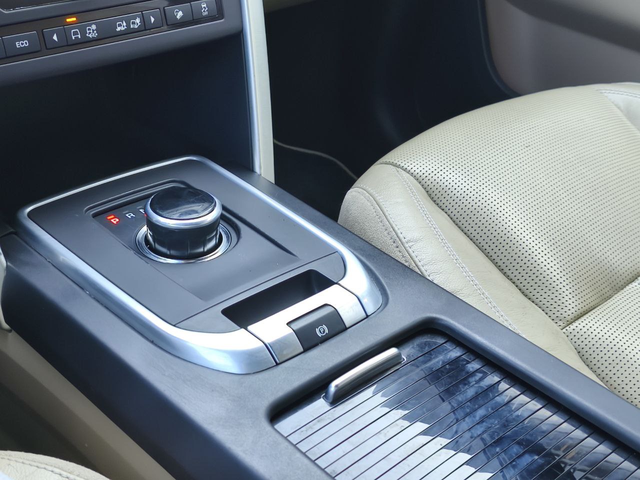 LAND ROVER DISCOVERY SPORT HSE 2017