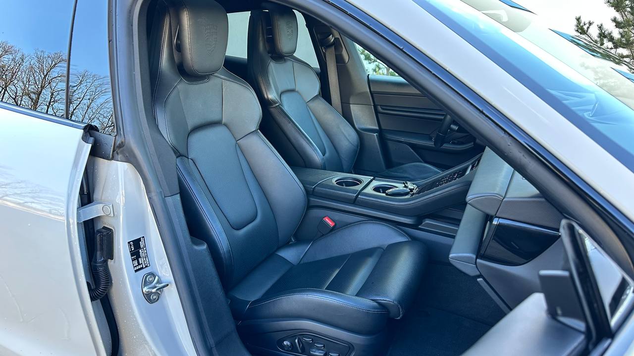 PORSCHE TAYCAN CROSS TURISMО