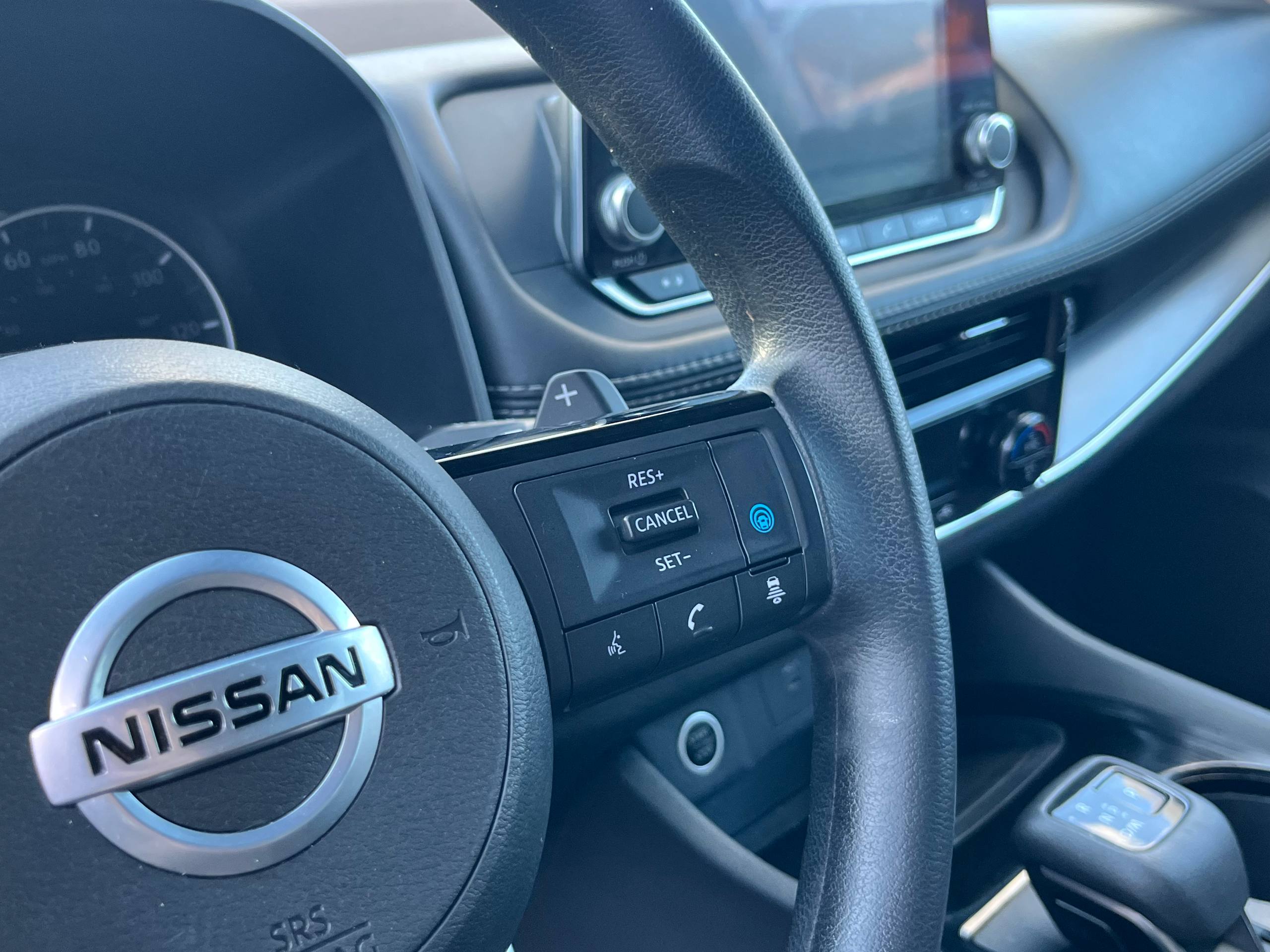 NISSAN ROGUE SV 2021