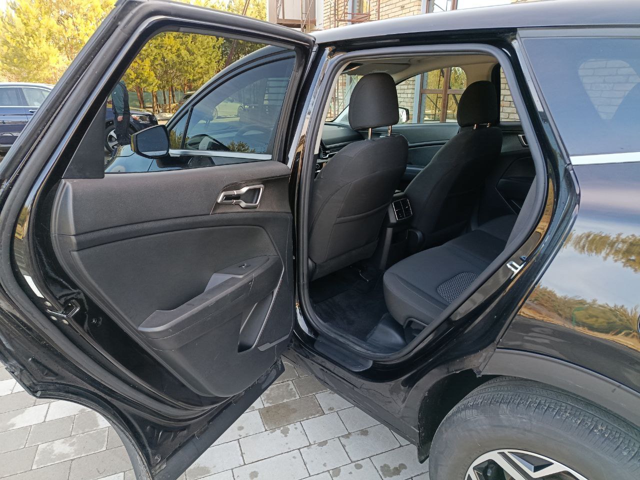 KIA SPORTAGE LX 2023