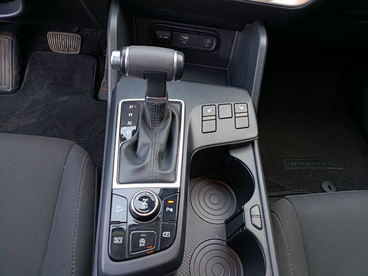 KIA SPORTAGE LX 2023