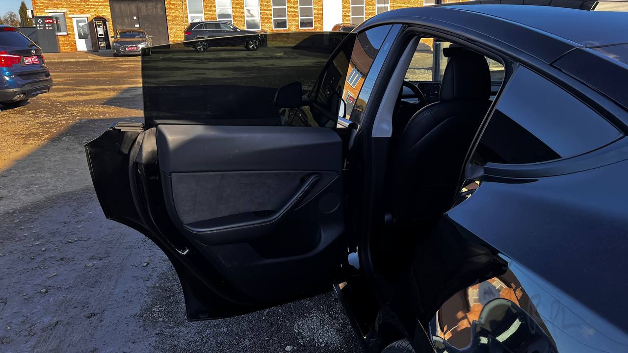 TESLA MODEL Y LONG RANGE DUAL MOTOR 2021