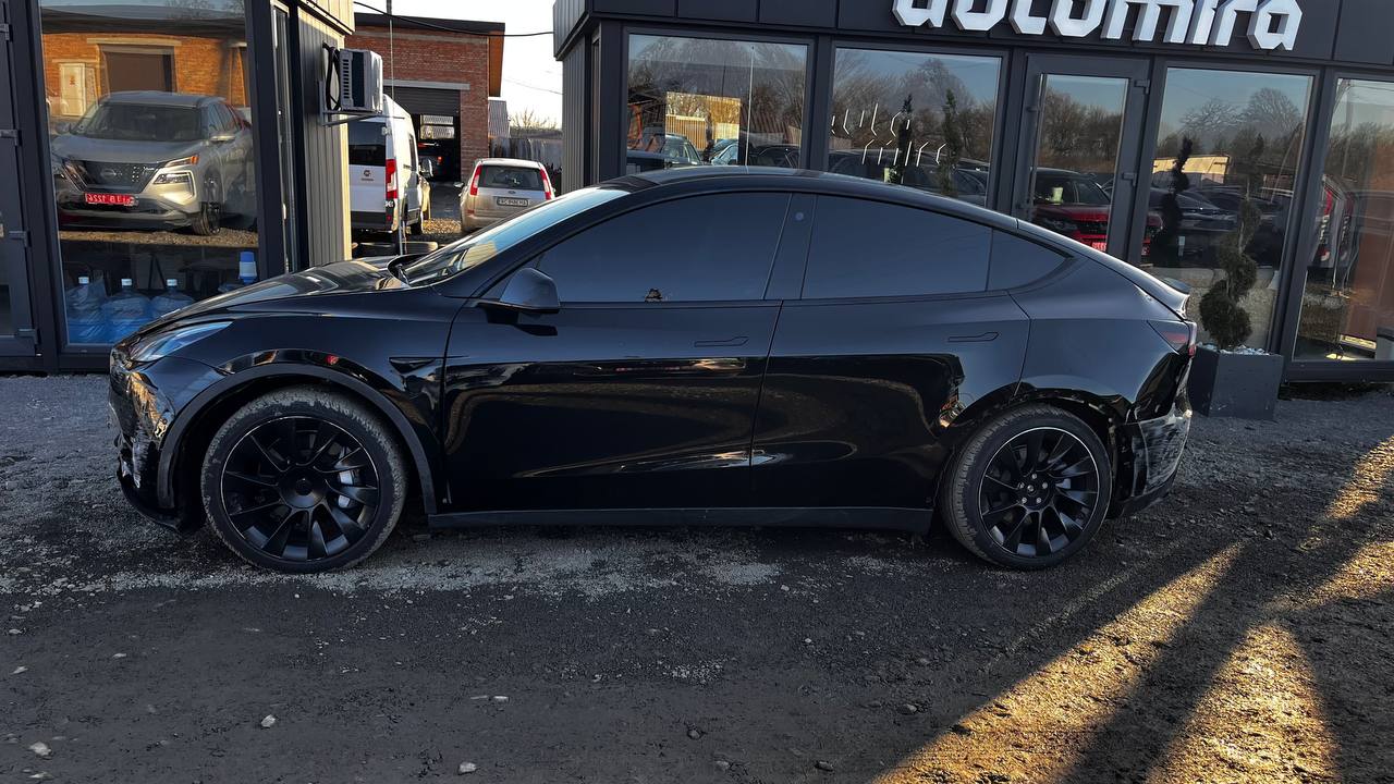 TESLA MODEL Y LONG RANGE DUAL MOTOR 2021